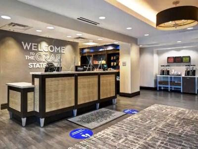 Hotel Hampton & South Meade Area 3*