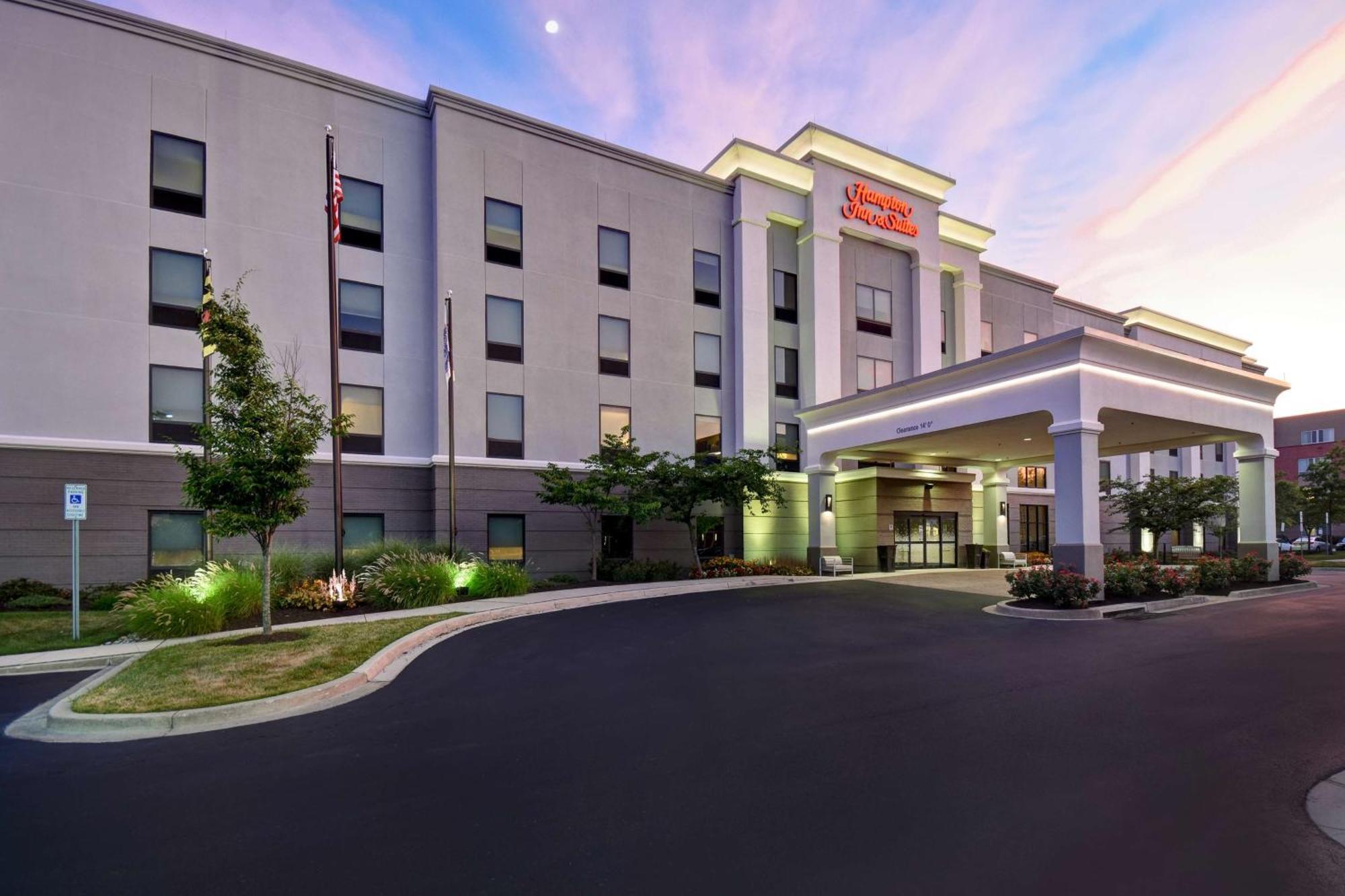 Hotel Hampton & South Meade Area 3*