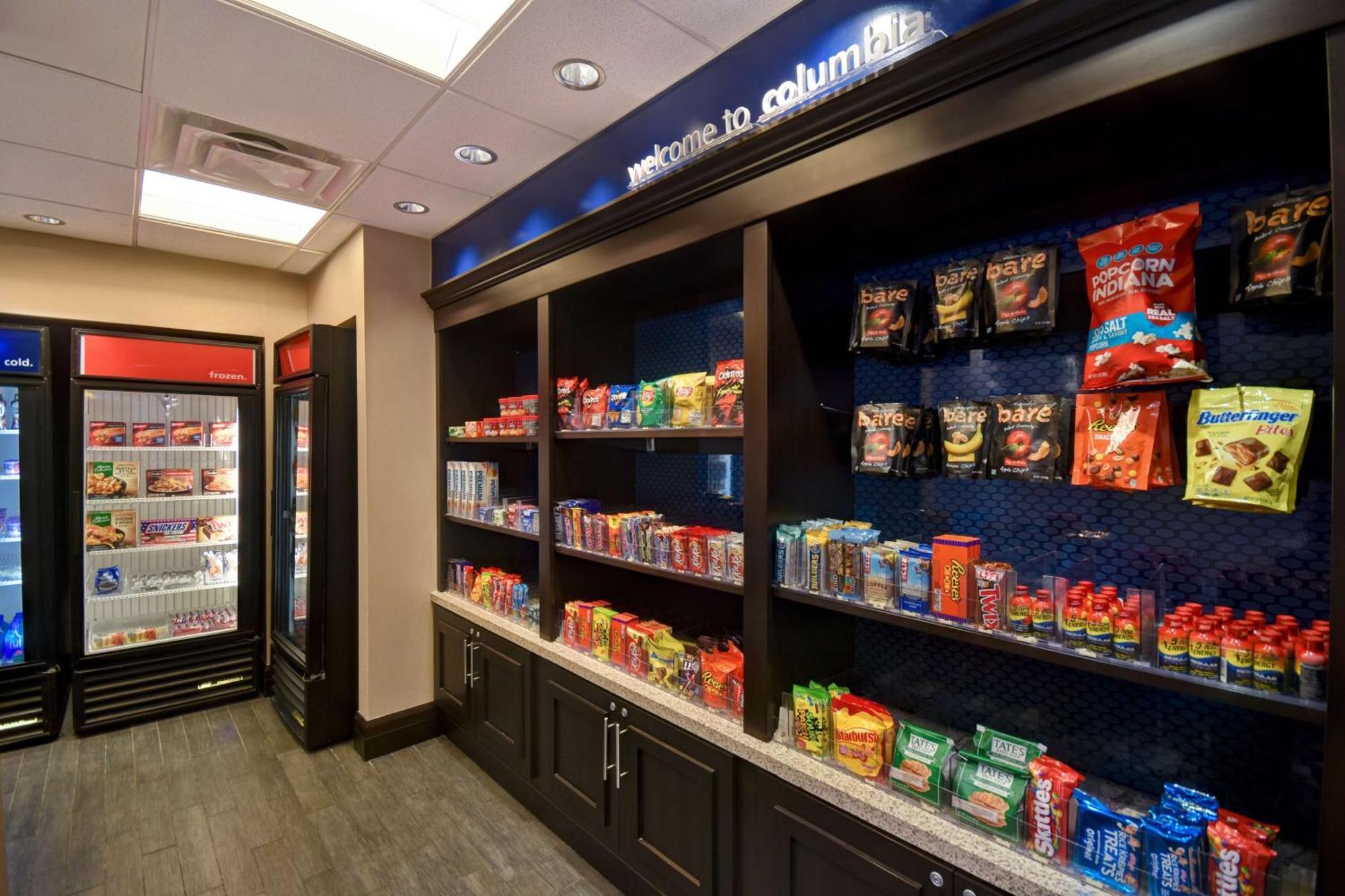 Hampton & South Meade Area Hotel 3*