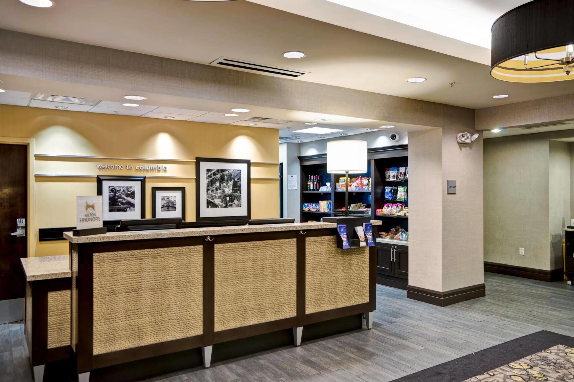 Hotel Hampton & South Meade Area Columbia